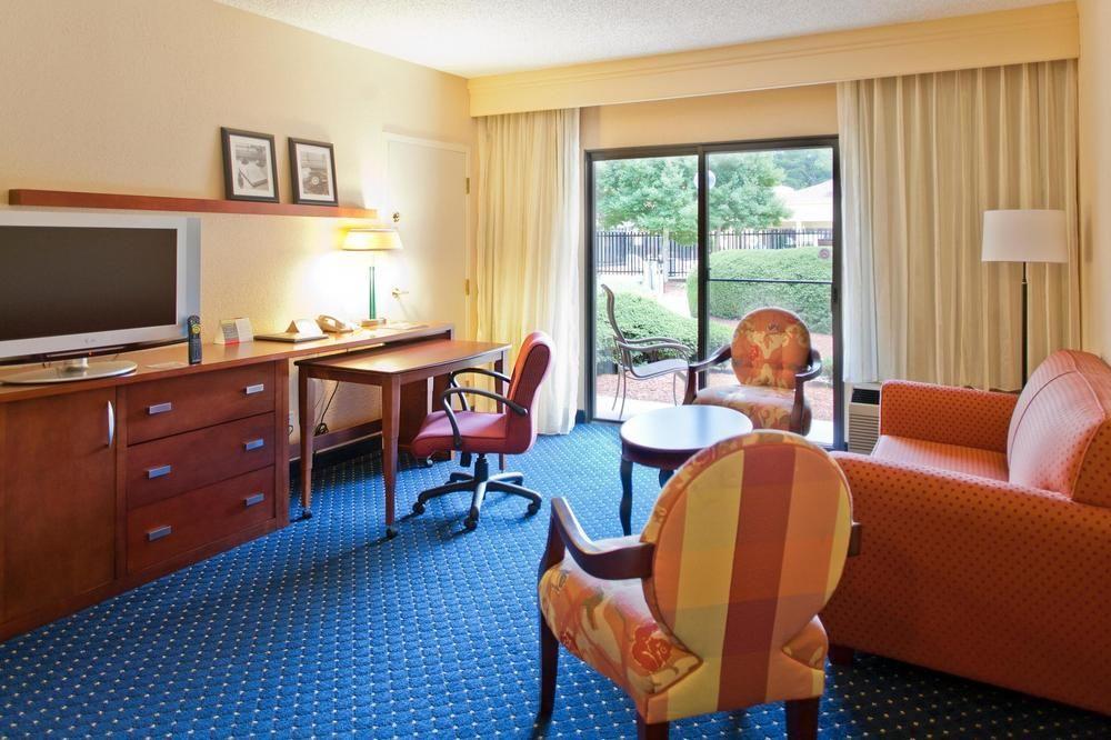 Comfort Inn Roswell-Dunwoody Room photo