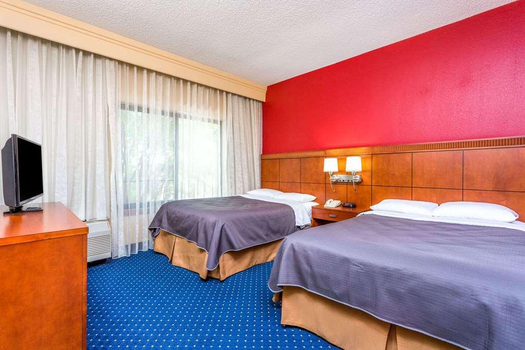 Comfort Inn Roswell-Dunwoody Exterior photo