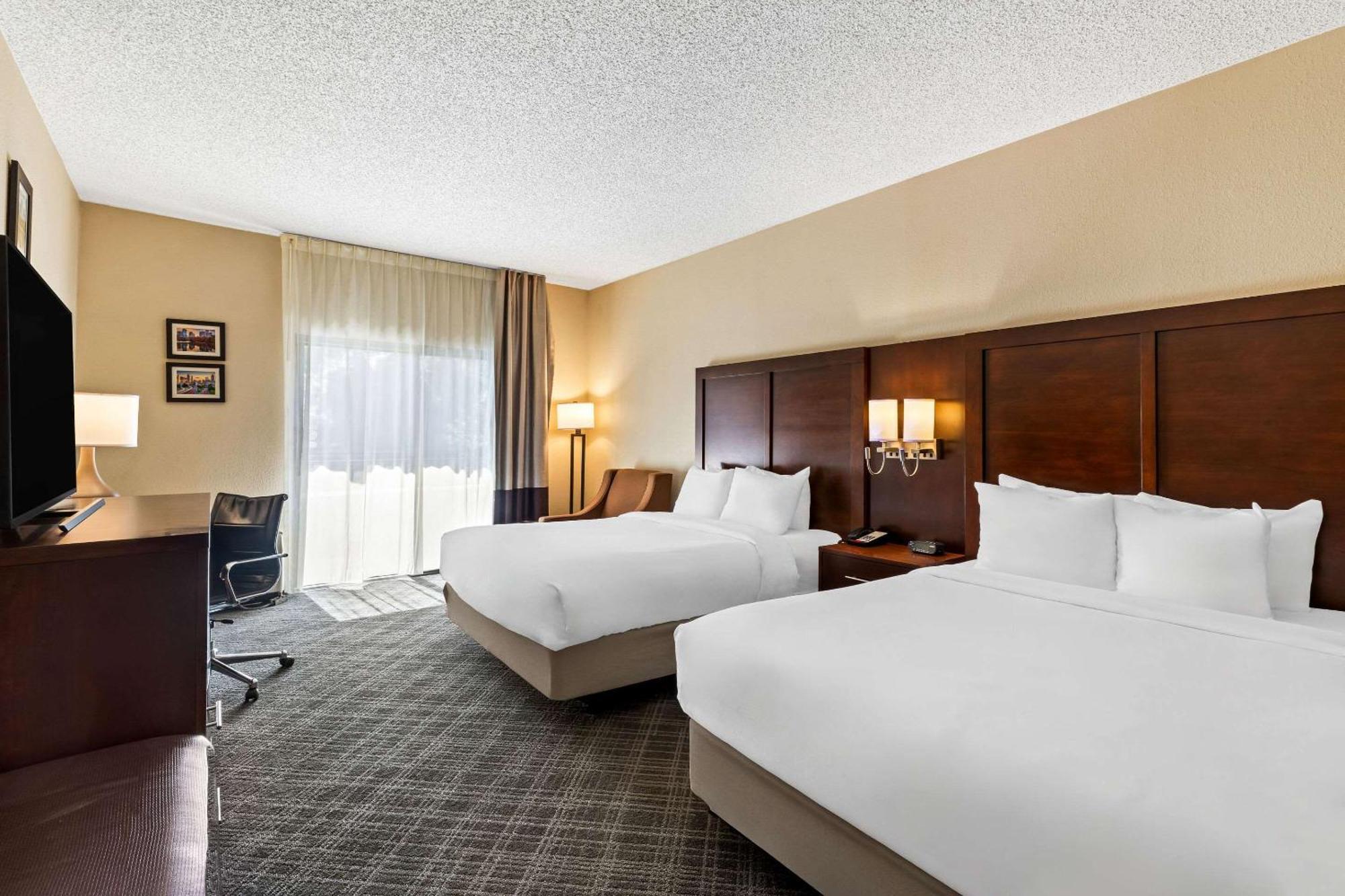 Comfort Inn Roswell-Dunwoody Exterior photo