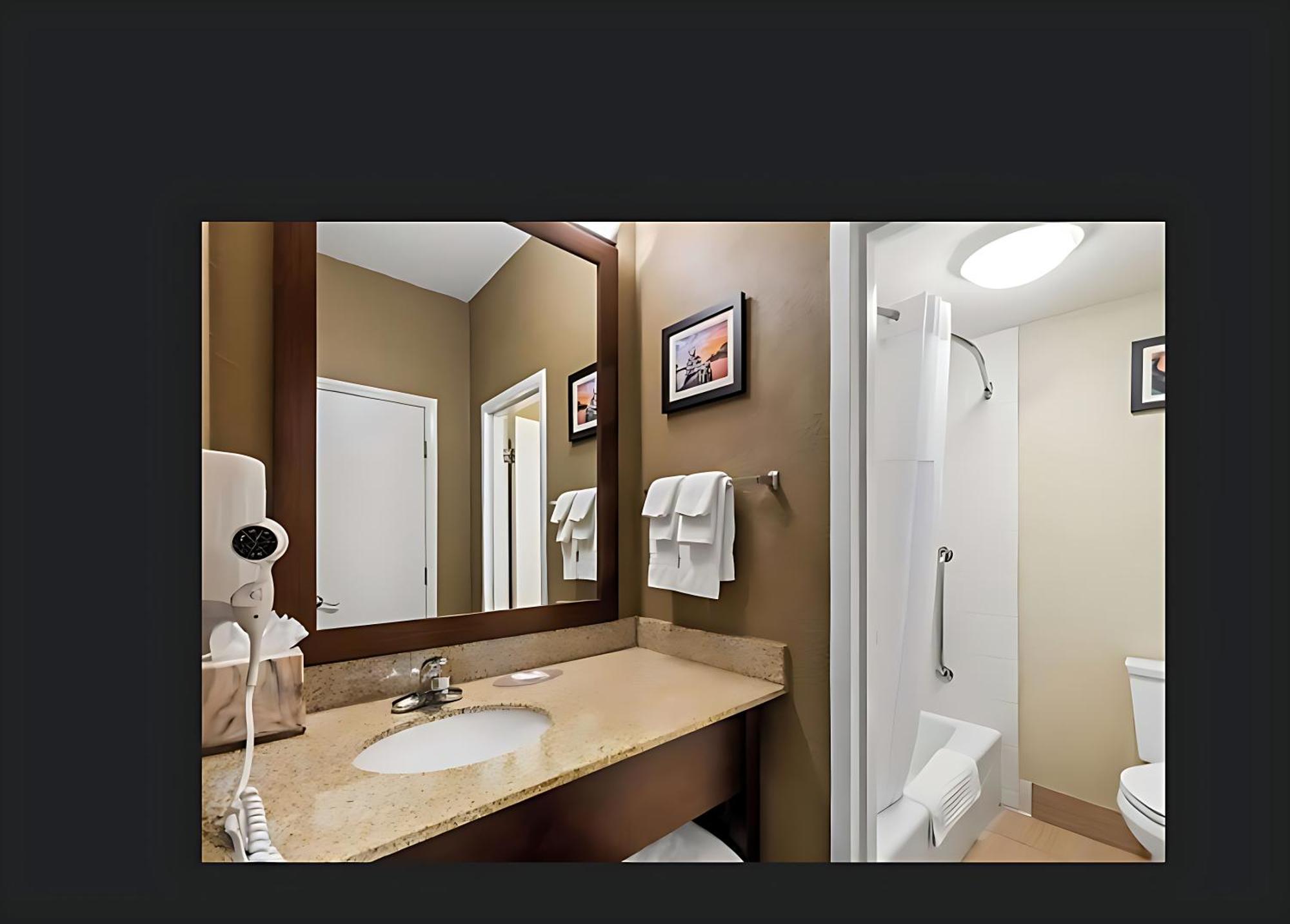 Comfort Inn Roswell-Dunwoody Exterior photo